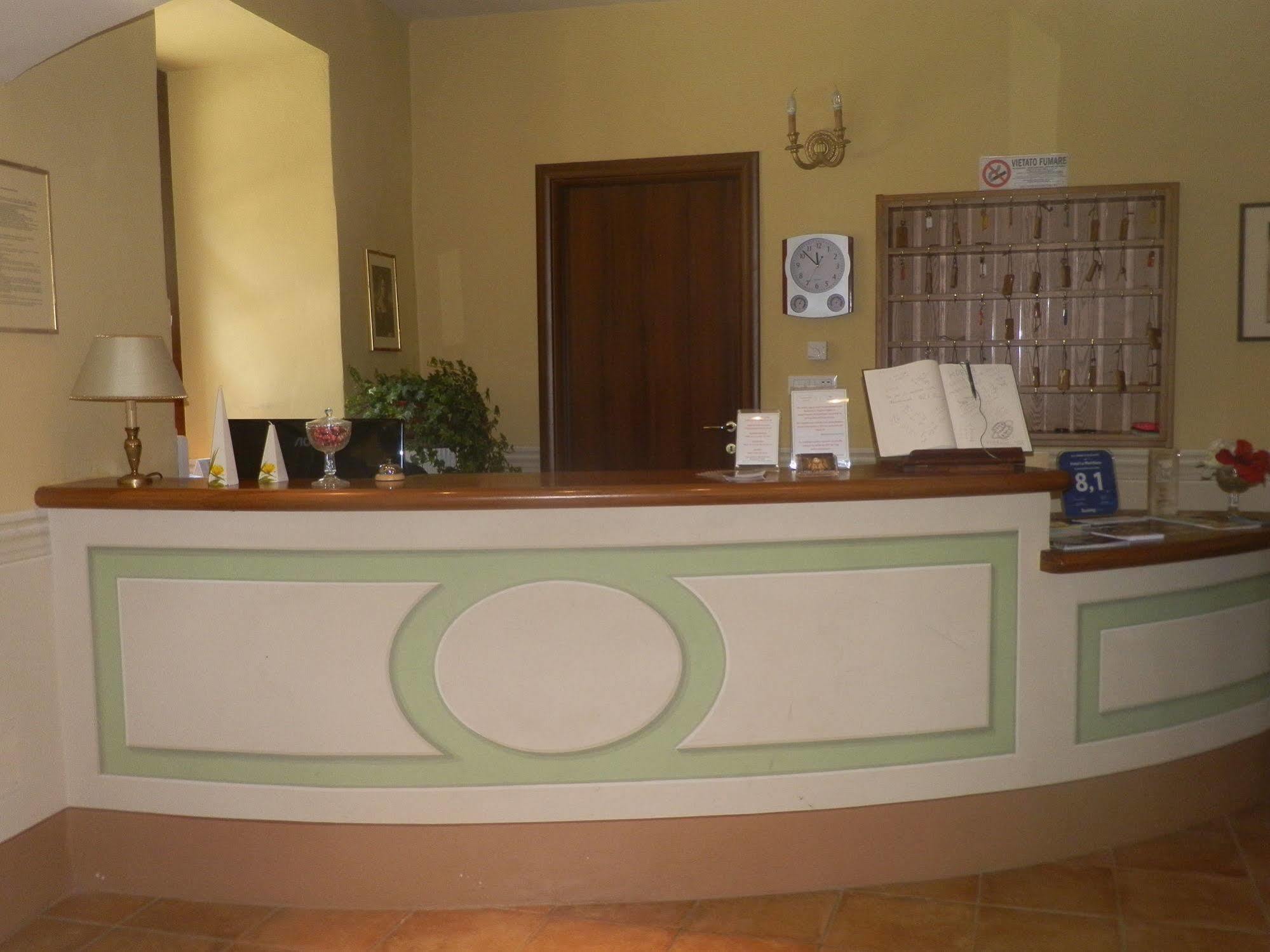 Hotel La Meridiana Acqui Terme Eksteriør bilde